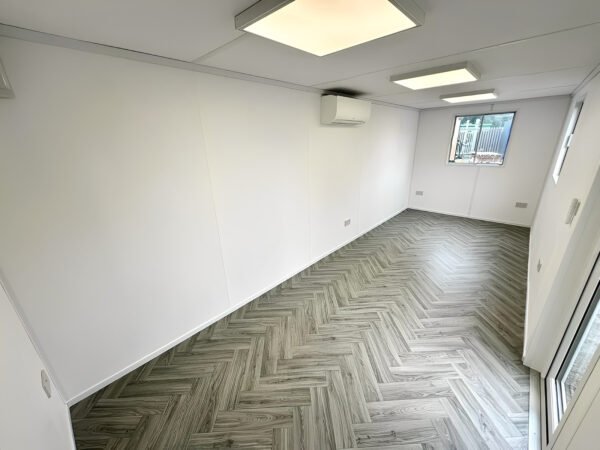 21ft x 8ft Custom Office Cabin – Refurbished Portable Building with A/C & Glazed Door - Colli Trans Containers