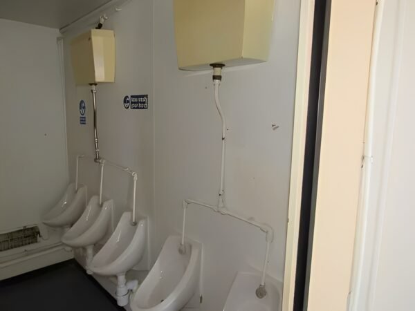 5+1 Anti Vandal Shower Toilet Block - Colli Trans Containers