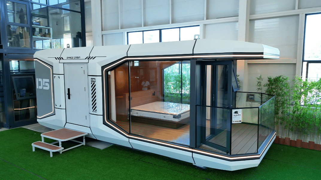 Premium Capsule House D5